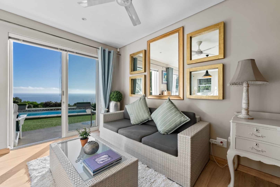 6 Bedroom Property for Sale in Llandudno Western Cape